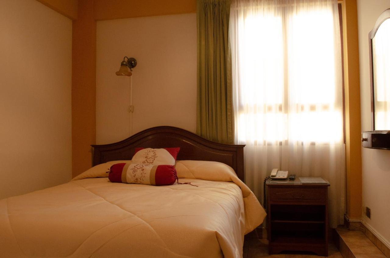 Apart Hotel Violettas 코차밤바 외부 사진